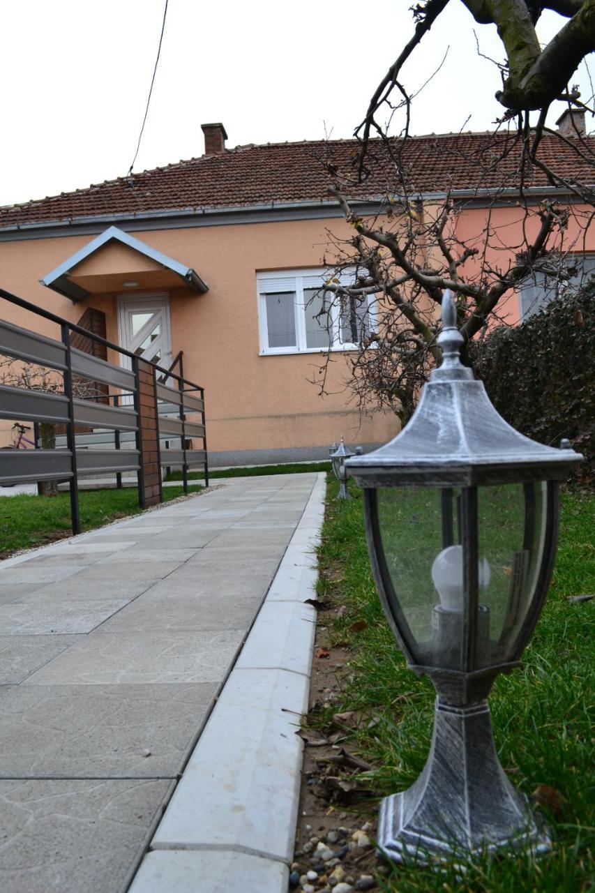 Apartments Pandora Jagodina Exterior foto